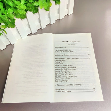Who Moved My Cheese English Version of The Novel Book English Paperback in English