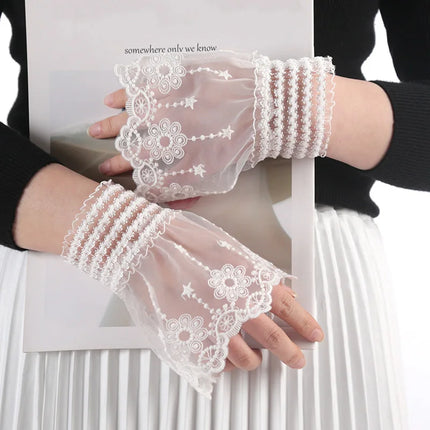Detachable Cuffs Female Sweater Fake Sleeves Out Crochet Lace Floral Lace Horn Cuffs Embroidery Flounces Ruffles Sleeve Cover
