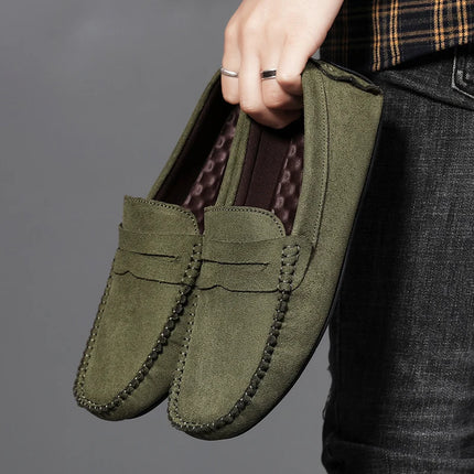 Fashion Suede Men Casual Shoes Breathable Leather Mens Loafers Slip on Male Driving Shoes Luxury Brand Comfortable Boat Shoes