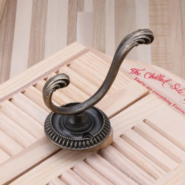 European Wall Hooks Zinc Alloy Coat Hooks Vintage Wall Mount Hanger for Bedroom