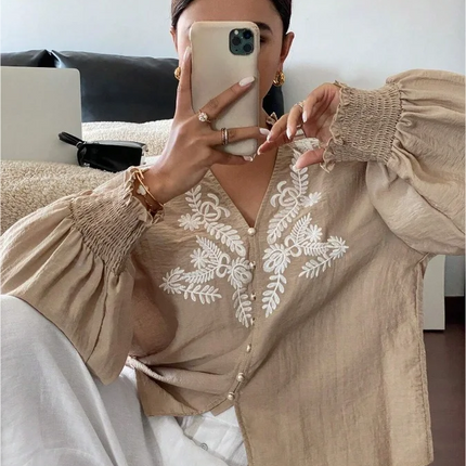 2025 Plus-Size Summer Blouse – Lightweight, Loose-Fitting, Boho-Chic Shirt with Notched Collar, Lace Panels, and Embroidered Flo