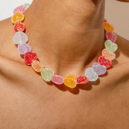 Hot selling colored love resin necklace new cute candy niche design high-end jewelry