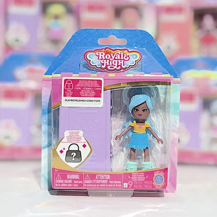 In Stock Hot Spot Girl Heart Magic Action Figures Royale High Mysterious Friend Series Mini 1 Doll 3 Inch Changeable Doll Toys