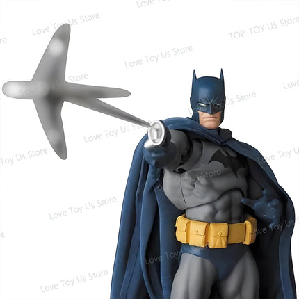 New CT Toys Batman Hush Blue Version Mafex 105 Bat Man Black Version Dc Anime Action Figure Figurine Model Statue Gifts Toys