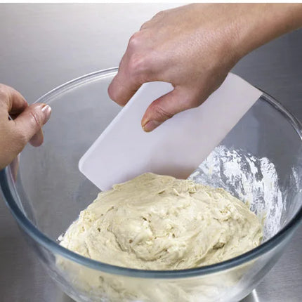 Multipurpose Dough Cutter Bowl Scraper for Bread Dough Fondant Cake Cream Spatula DIY Pastry Cutters Scrapers Kitchen Baking Kit