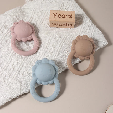 Hot Sale Cute Lion Baby Rattle with Bell Inside Silicone Teether 0-1 Year Toy Musical Baby Toy Baby Teether