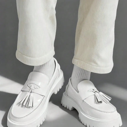 Fashion Tassel Thick Sole Leather Men's Shoes Loafers Slip-On Business Dress Shoes For Gentleman Glossy Formal Party White Shoes