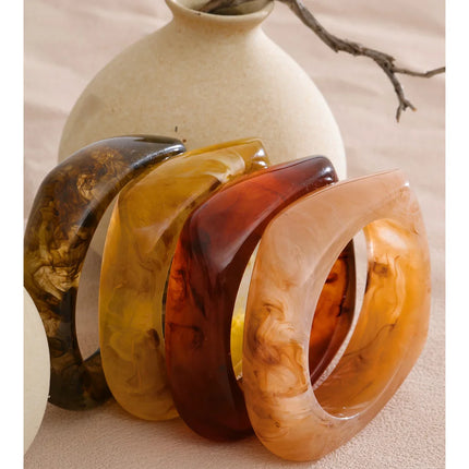 Yhpup 63mm Resin Thick Wrist Bracelet Bangle Autumn Winter Style Statement Jewelry 2025 Waterproof Coffee Amber Champagne Pink