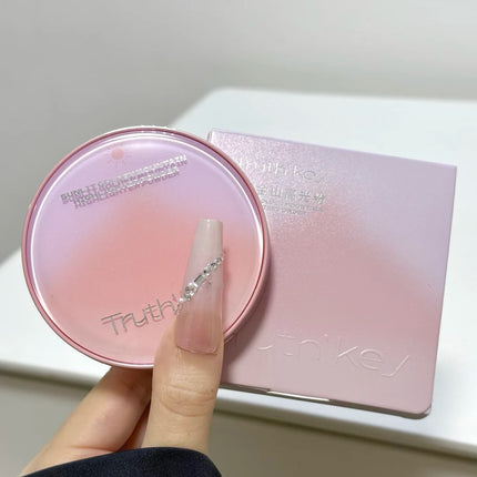 The best-selling Truth Rizhao Jinshan High Gloss Powder Three-color High Gloss Cream is a fine pearlescent facial contouring, br