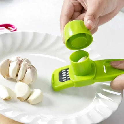Garlic Press / Presse-Ail