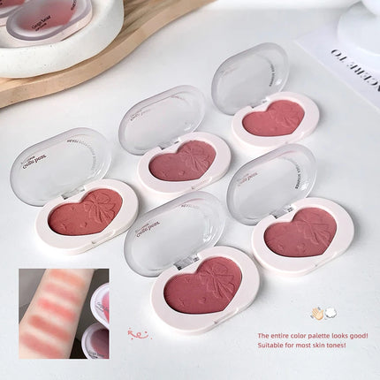 Gege bear, powder blusher is naturally attractive, and does not block. powder blusher, lasting makeup, prom party