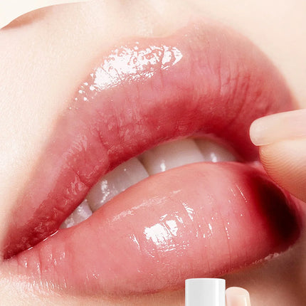 Collagen Moisturizing lipstick Dry Lip Balm in Winter can moisturize skin for a long time