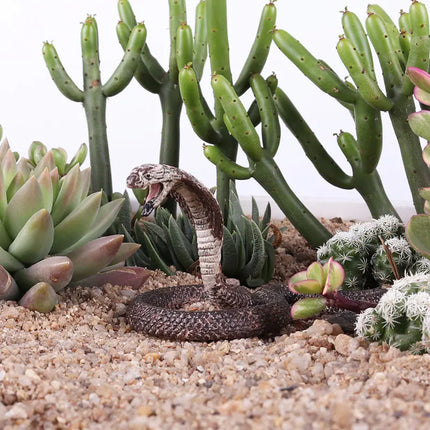 Halloween Scary Realistic Snakes Tricky Spoof Toys Simulation Python Rubber Snake Prank Horror Toy for Party Event Gag Gifts