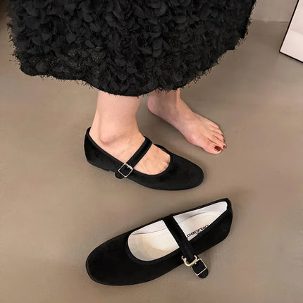 Vintage Flat Velvet Korean Style Mary's Single Shoes Women's 2024 New Spring Autumn Winter Red Warm Evening Shoes