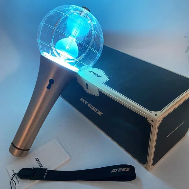 Kpop Atheezed Lightstick Ver.2 Ver.1 Korea Light Stick Globe Hand Lamp Concert Party Flash Fluorescent Toys Fans Collection