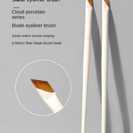 Upgrade Blade Eyeliner Brush Ultra Thin Fine Angle Flat Eyebrow Brush Under The Eye Makeup Brushes Precise Detail Brush white