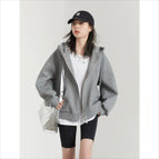 Gray / S
