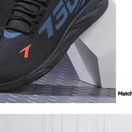 Comfortable anti-slip sports shoes Summer breathable and cool casual running shoes Sports shoes Fashionable soft style shoes.