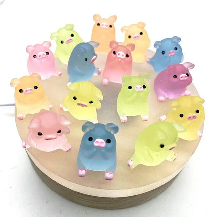 10PCS New Glow Piglet Toy DIY Resin Accessories Cream Gel Material Decoration