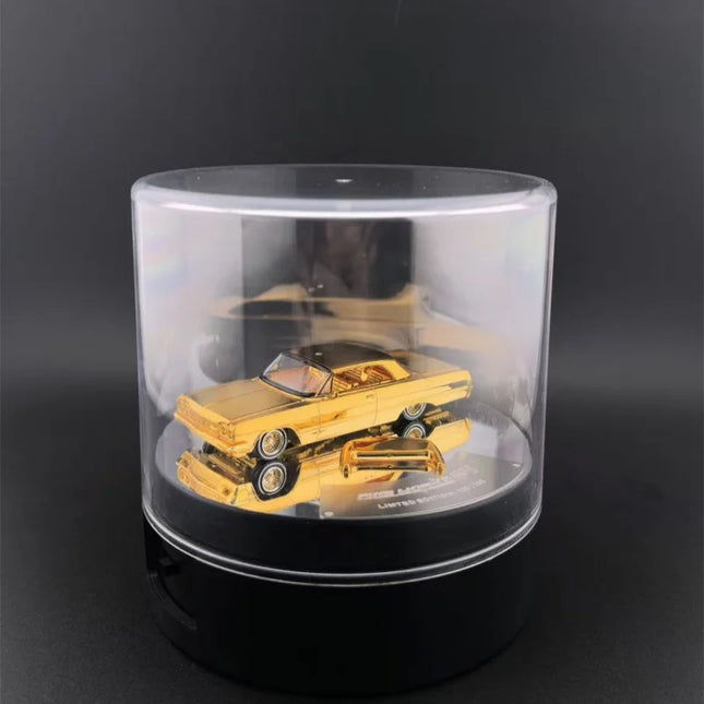 FineWorks 1/64 Impala HZ Exhibition Limited Edition Jumping Car  Painted alloy car mode