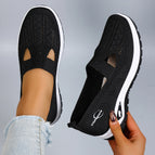 black / 40