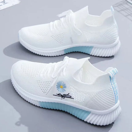 Summer Small White Shoes for Women's Casual Flying Knitted Shoes Comfortable Soft Sole Breathable Running Students' Shoes