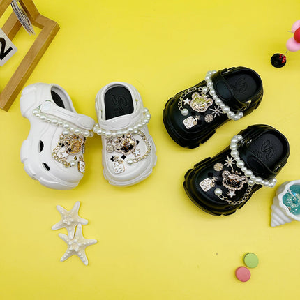 New Fashionable and Versatile Clogs Soft-Soled Non-Slip Toe-Cap Sandals Cartoon Pearl Chain Crown Bear Boys and Girls Family Slippers 606