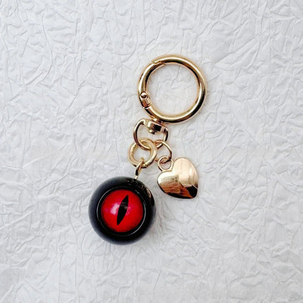 Realistic Eyeball Keychain Halloween Eye Keyring Gothic Resin Devil's Eye Bag Pendant Car Key Holder Unique Accessory