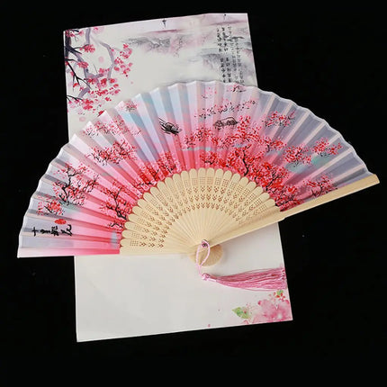 1 pcs Exiquisite Cat Patterns Summer Gift Cartoon Bamboo Wooden Folding Fan Fan Crafts Silk Fan Home Decoration