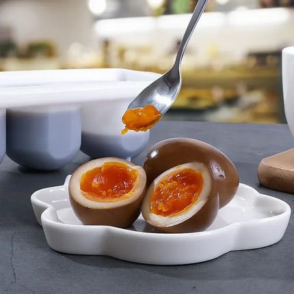 Egg Saving Box Practical Multifunctional Egg Organizer for Halogen and White Marinated Eggs