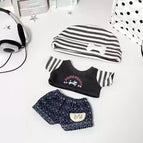 Only clothes  E
