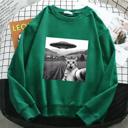 2026 Retro UFO and Cat Pattern Print Hoodies Streetwear Fleece Sweatshirt Soft O-Neck Pullover Casual Female Clothes