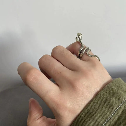 1PC Cigarette Holder Rack Dragon Ring Finger Clip Smoke Cool Gadgets for Man Gift Smoking Accessory Cigarette Smoker Tool Metal