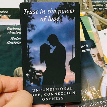 Spirit Advice Oracle Cards 47 Deck English Version Spirit Board games with Keywords on Cards