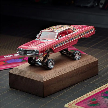 [PreSale] 97m 1:64 Impala 1964 LowRider Gypsy Rose Diecast Model Car