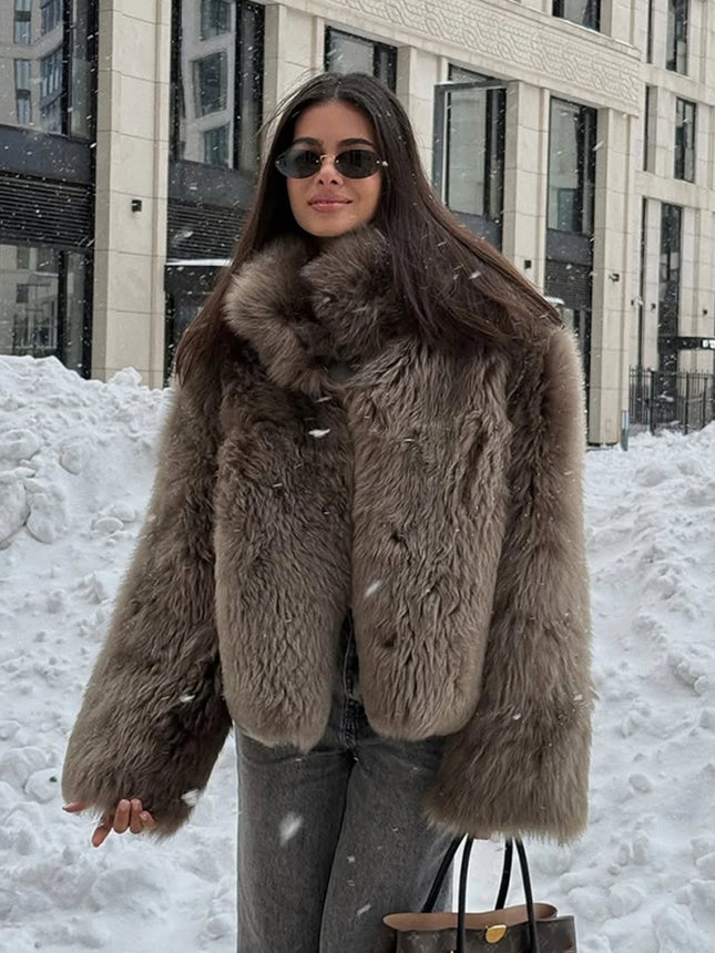 Women Solid Faux Fur Long Coat Lapel Long Sleeve Fluffy Luxury Loose Casual Outerwear 2025 Fashion Winter High Street Outerwear