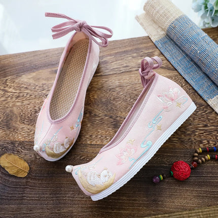 Chasing Moon Hot Sale Of The Season New Style Ming Dynasty Hanfu Shoes National Style Upturned Head Cotton Shoes Ancient Wedding