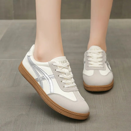 Lightweight Comfortable Sneakers for Women Fashion Striped Lace Up Sports Shoes Woman Casual Breathable Sneakers Plus Size