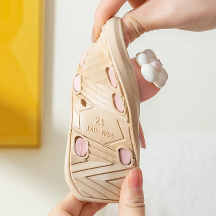 2024 New Children's Slippers Summer Girls and Boys Bathroom Home Anti slip Beach Shoes Soft Soled Baby Sandals