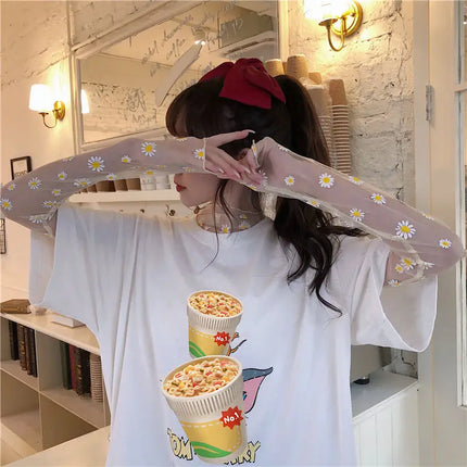 2023 Autumn Hollow Out Mesh T-Shirt Daisy Flower Pattern Crop Top Sexy Transparent Long Sleeves Basic Tops For Women Lace Tops