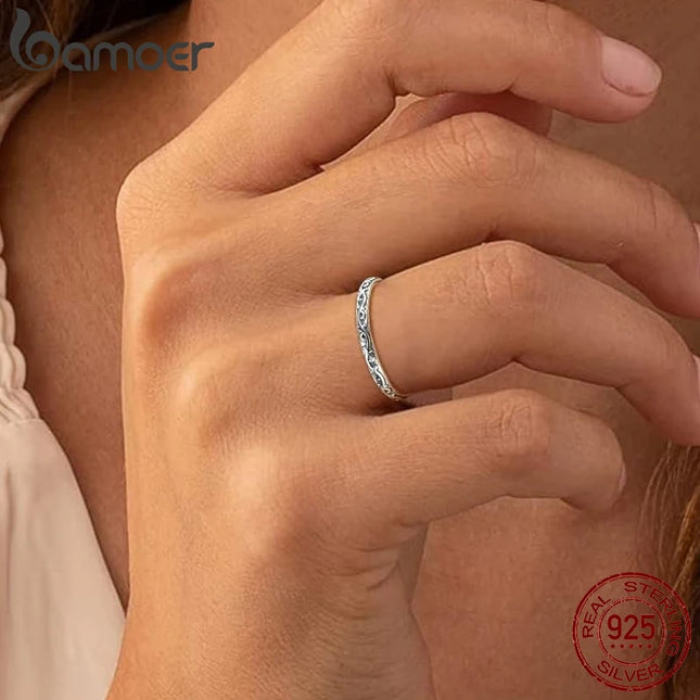 BAMOER 925 Sterling Silver Vintage Embossed Vine Pattern Band Ring for Women, Stackable Engraved Iris Ring Minimalist Daily Gift