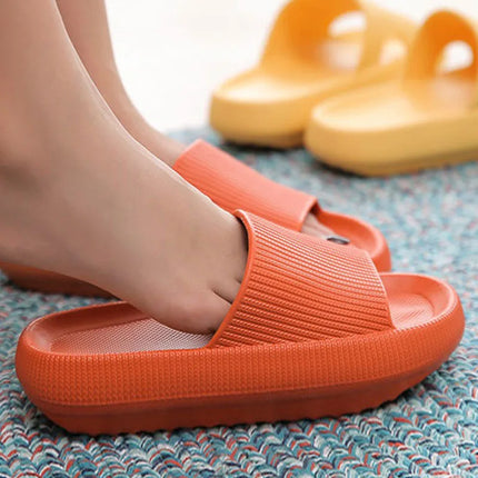 EVA Thick Sole 4cm Bathroom Slippers Cloud-Like Comfort Home Use Couple Height Increasing Indoor Solid Color Summer Sandals