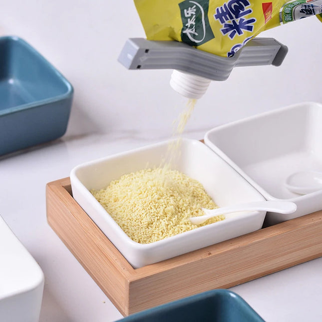 Kitchen Sealing Clip Screw Cap Seasoning Bag Milk Powder Salt Snack Food Preservation Gadget Accessory