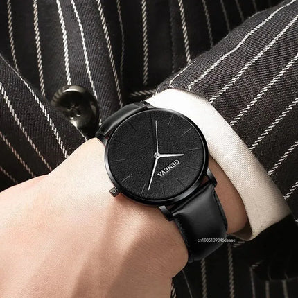 4pcs Men Watch Set with Bracelet Jewelry Business Quartz Watch Casual Bracelet Watch Set Men Sports Trend Wristwatches