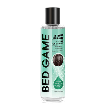 Water-Based Strawberry Flavored Lubricant, Personal Lube for Men, Women and Couples, Made Without Added Sugar, 200ml