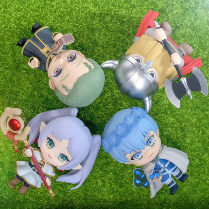Hot Toys Frieren COSBI Blind Box Mini Figure Anime Doll Trendy Toy Action Figure Desktop In-Vehicle Ornament Mystery Box Gift