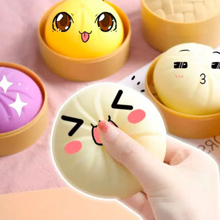 2026Hot Green Apple Squeeze Toys Relieve Stress and Vent Anger Fidget Toys Plasticity Squeeze toys To Relieve Stress for Friends