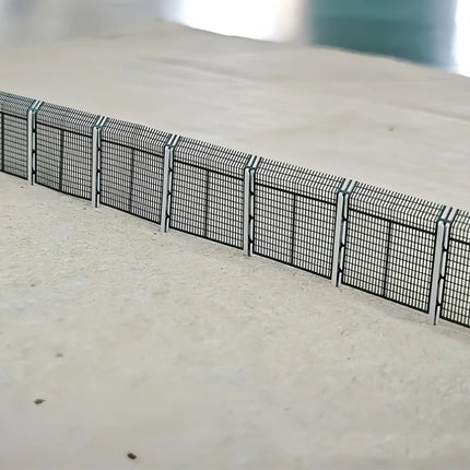 N Scale Metal Protective Fence With 8 Columns Model For DIY Building Fence Wall Sand Table Railway Train Scene Diorama Kit 1PCS