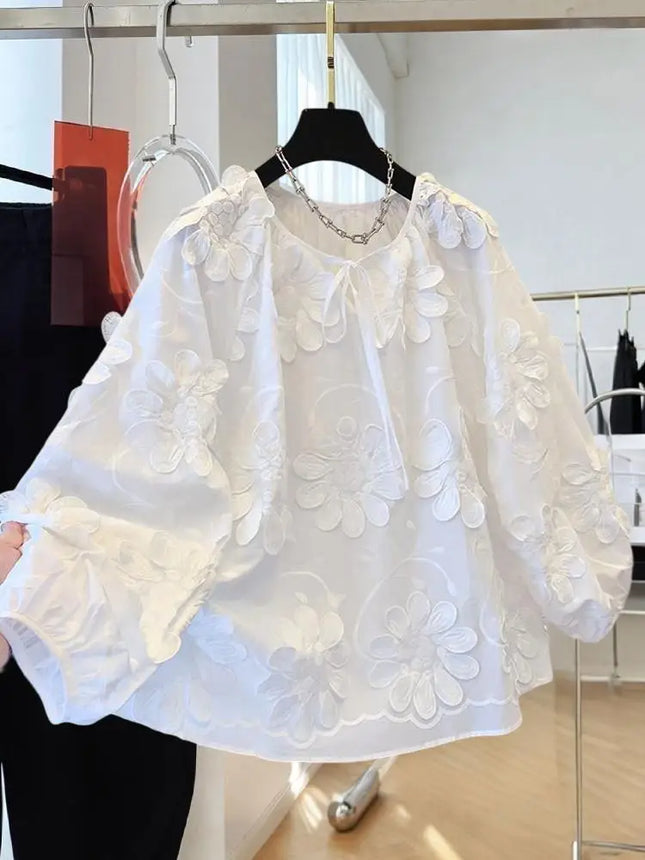 Spring New Flower Embroidered Cotton White Shirt Women Loose Sweet O-neck Long-sleeved Shirts
