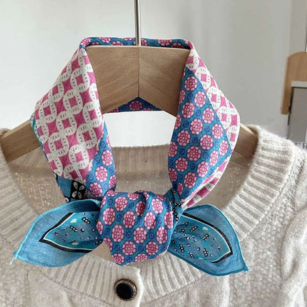 Spring and Summer New Women's Small Silk Scarf, Skin-Friendly and Comfortable Bohemian Small Square Scarf, European and American Versatile Flower Print Scarf, Scarf and Headband